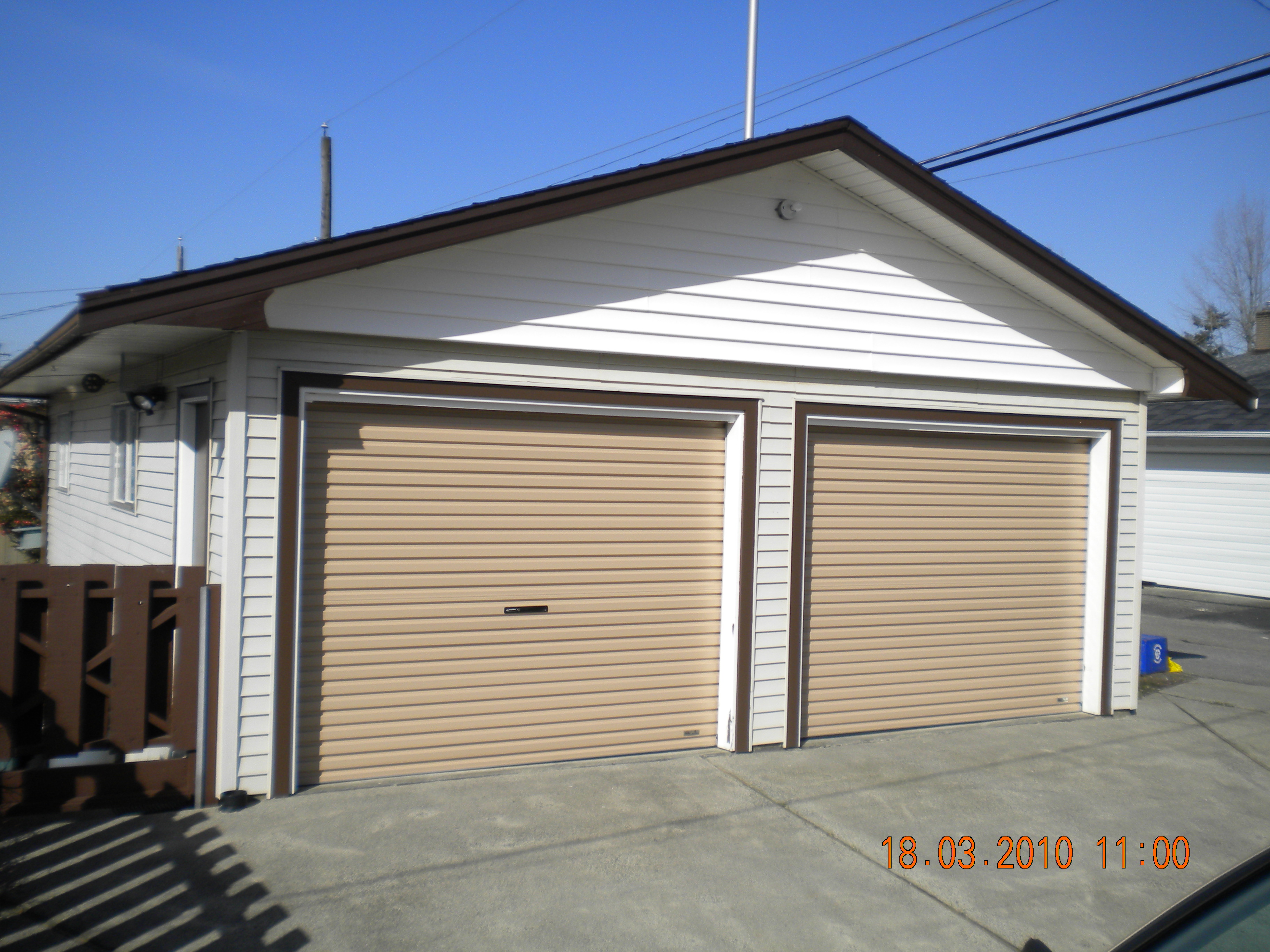 2736 #2856A3 Residential Garage Door Photos Smart Garage wallpaper Residential Garage Doors 38053648